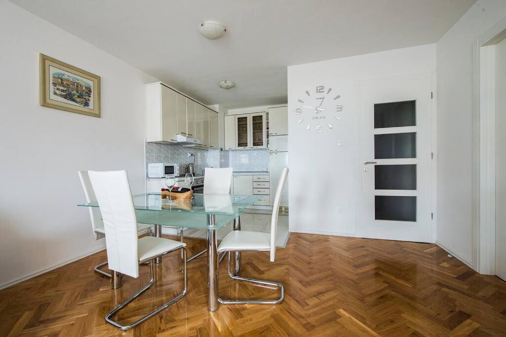 Apartment Jully Podstrana Buitenkant foto